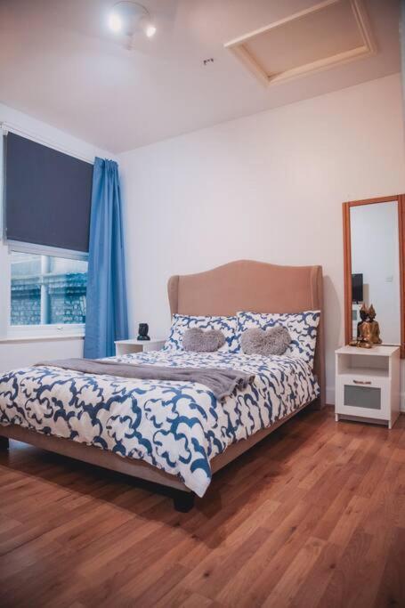 3 Bed Flat With Balcony Central London Eksteriør billede